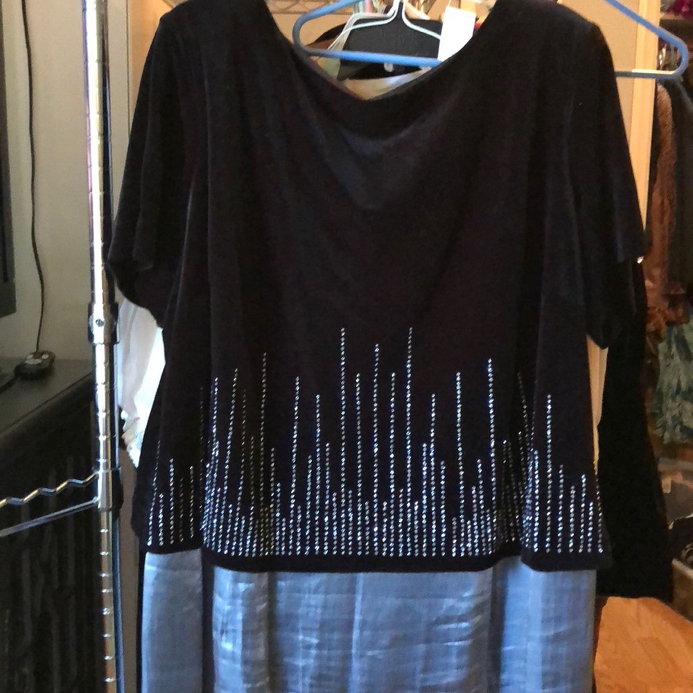 Black velvet gray polyester evening gown plus size